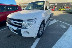 Mitsubishi Pajero 5p Instyle 200 CV - 7 posti