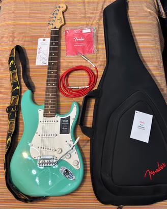 Fender Player Stratocaster + Bag + tracolla + cavo