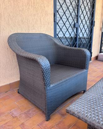 Set da esterno in rattan – Poltrona + tavolino