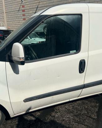 Porta sinistra per FIAT DOBLO'