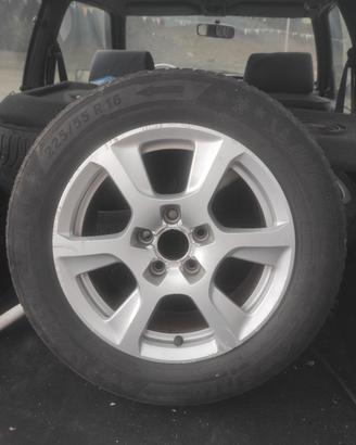 ruote Audi complete di gomme