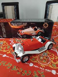 modellino auto classica accendino