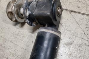 motore salpa ancora