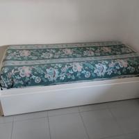 Letto singolo con secondo letto estraibile