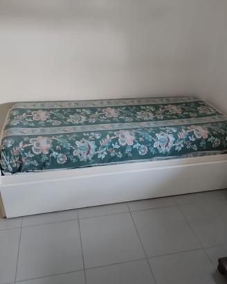 Letto singolo con secondo letto estraibile