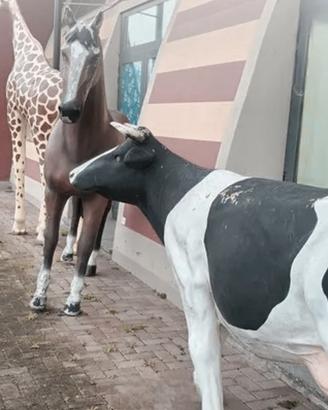 Animali in vetroresina da esterno