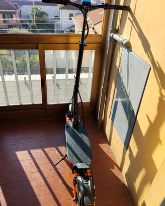 monopattino elettrico joyors10-10 doppio motore 