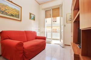 TRILOCALE CON BOX AUTO