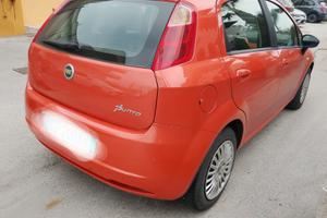 fiat grande punto 1200 benzina  90.000km  Tettucci