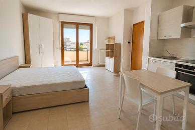OSTIA - Loft con SPESE COMPRESE