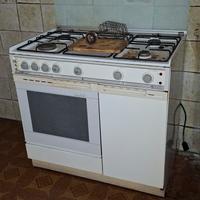 cucina a gas con forno