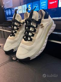 Sneakers Chanel original usate in buone condizioni