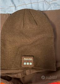 Cappello con musica bluetooth