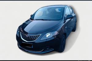 Lancia Ypsilon 1.0 FireFly 5 porte S&S Hybrid Gold