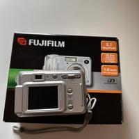 Fujifilm FinePix A500 – Fotocamera Digitale Usata