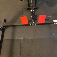 Rack multifunzione con cavo alto e cavo basso