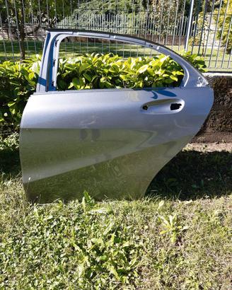 Portiera posteriore sx Mercedes classe A anno 2018