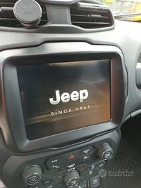 radio navigatore uconnect 8.4 jeep renegade