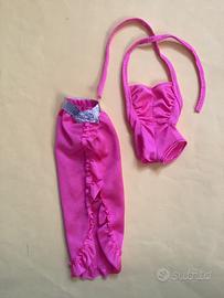 Barbie Superstar outfit TWIRLICURL