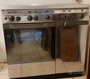 CUCINA CON FORNO VENTILATO