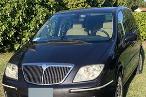 Lancia Phedra 2.2 JTD