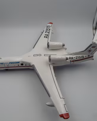 Modellismo Beriev Be200 in scala 1.72