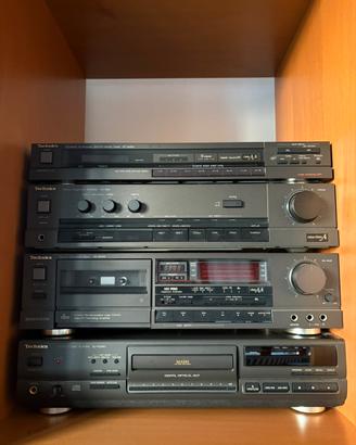 Impianto HI-FI Technics e coppia di casse JBL