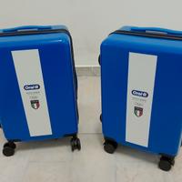 numero 2 trolley oral b nuovissimi con cartellino