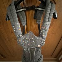 Marsupio Ergobaby modello Omni Breeze