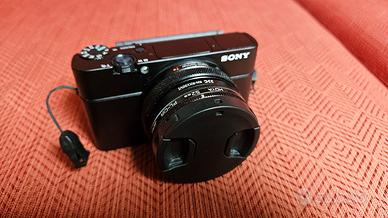 Sony RX100 VII fotocamera usata + accessori