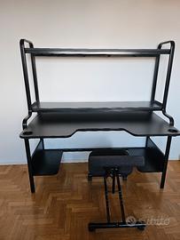 scrivania con sedia svedese