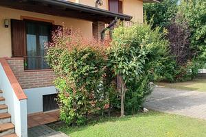 villa bifamiliare 