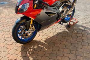 Aprila rsv1000r factory
