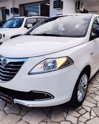 LANCIA Ypsilon 1.3 MJT 95 CV 5p. S&S Silver