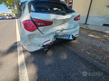 Giulietta tamponata 