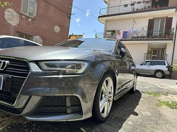 AUDI A3 2.0 TDI 184cv Stronic quattro restyling