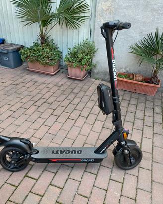 Monopattino Ducati pro 2 evo 