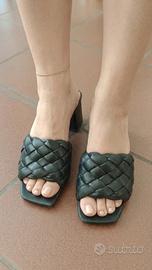 Sandali ciabattine con tacco
