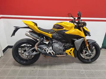 Ducati Streetfighter V2 S YELLOW
