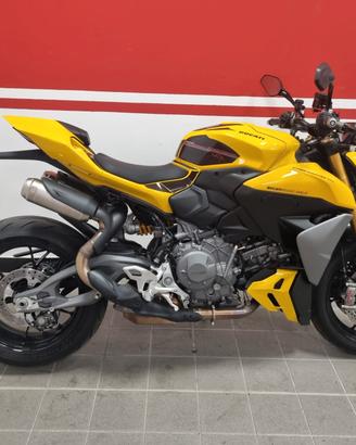Ducati Streetfighter V2 S YELLOW