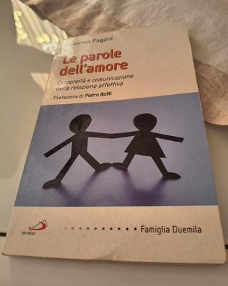Libro di narrativa Le parole dell' amore 