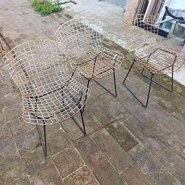 3 sedie in ferro knoll?