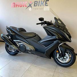 Kymco AK 550