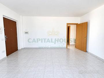 S2 APPARTAMENTO  LUMINOSO CON BOX AUTO