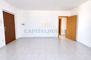 S2 APPARTAMENTO  LUMINOSO CON BOX AUTO