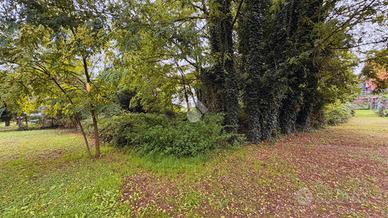 TER. RESIDENZIALE A POZZOLO FORMIGARO