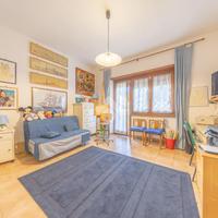 3 LOCALI A MONTE PORZIO CATONE