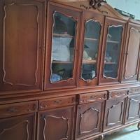 mobile con cassetti più specchio più credenza 