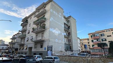 5 LOCALI A SANTA MARIA CAPUA VETERE