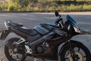 Honda cbr 125